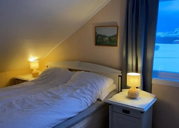 Cozy Older House In The Middle Of Lofoten * 莱克内斯